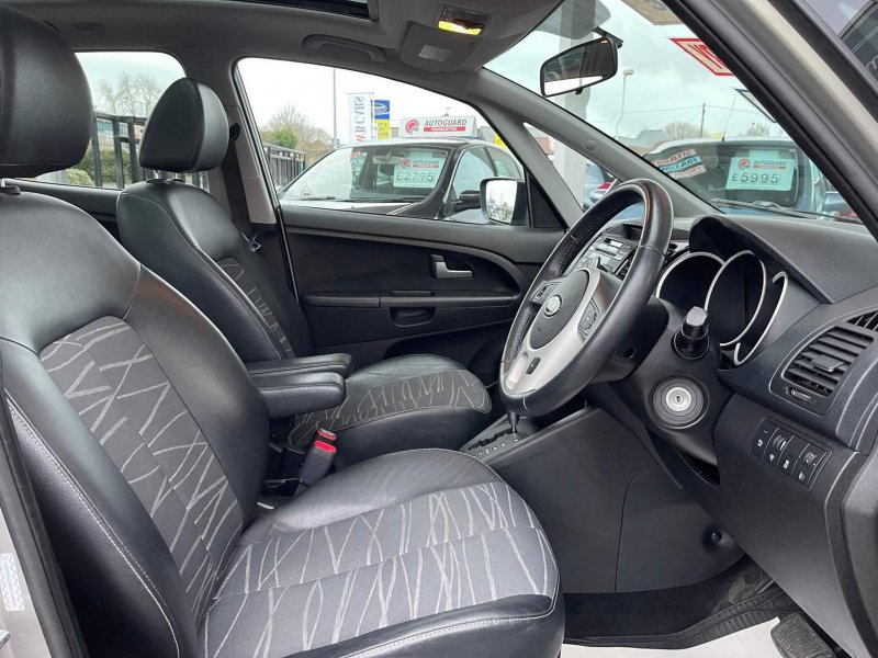 KIA VENGA