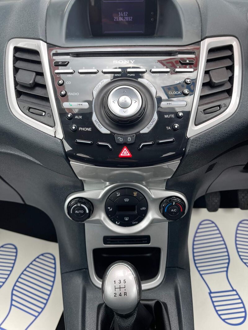 FORD FIESTA