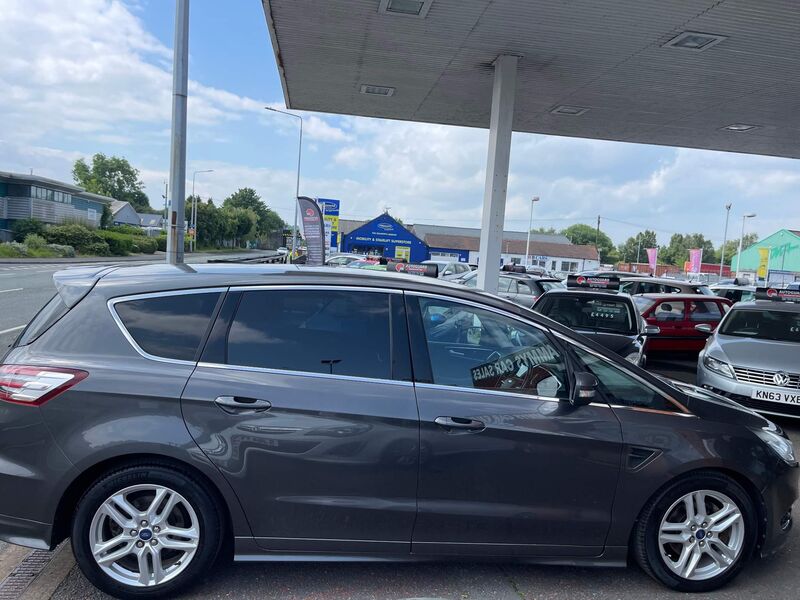 FORD S-MAX