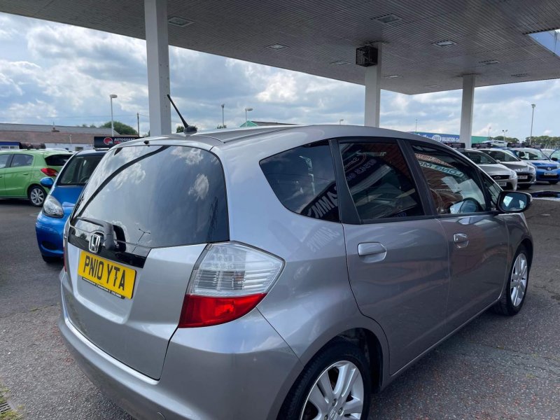 HONDA JAZZ