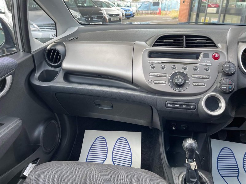 HONDA JAZZ
