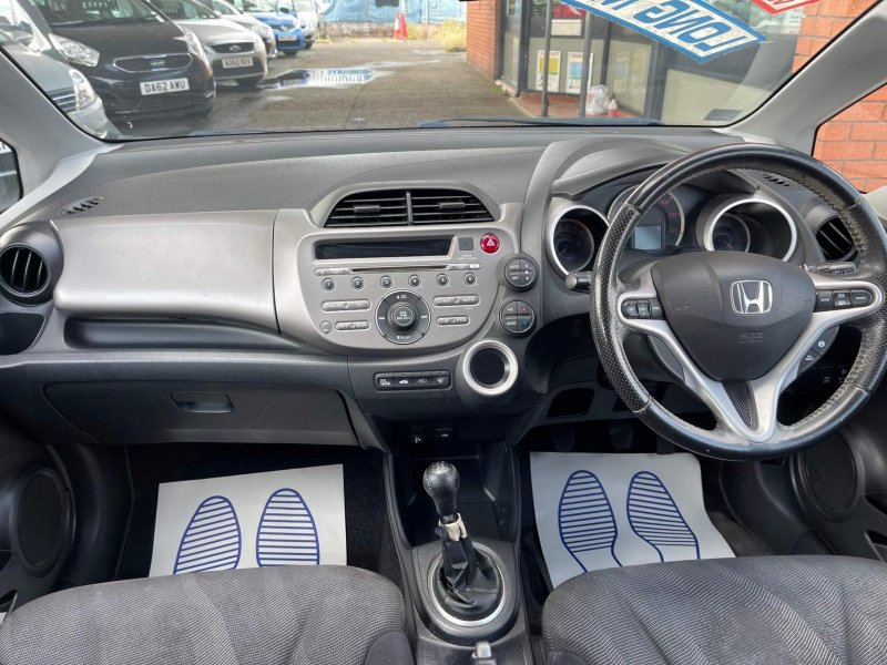 HONDA JAZZ