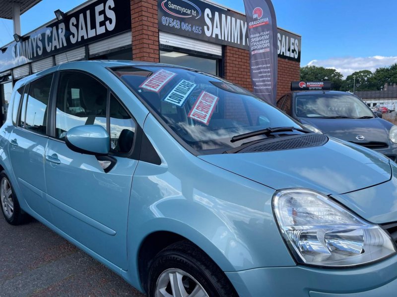 RENAULT GRAND MODUS
