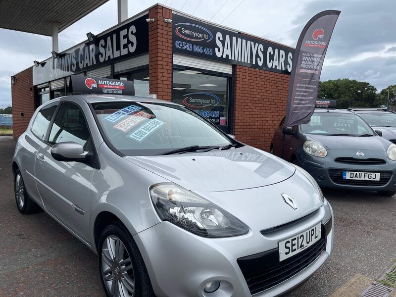 RENAULT CLIO