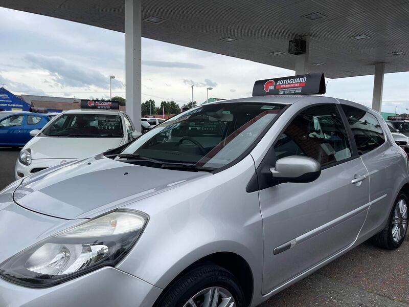 RENAULT CLIO