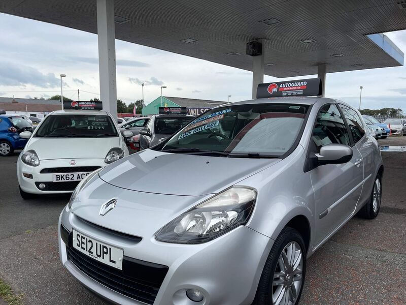 RENAULT CLIO