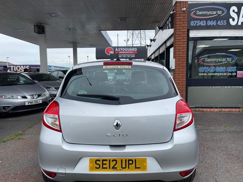 RENAULT CLIO