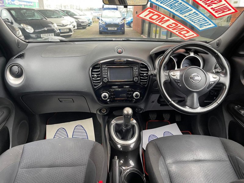 NISSAN JUKE