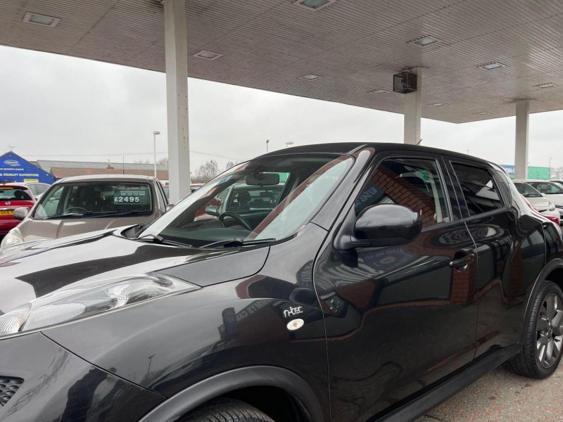 NISSAN JUKE