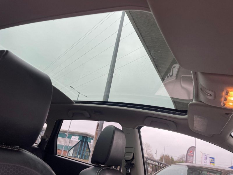 NISSAN QASHQAI+2