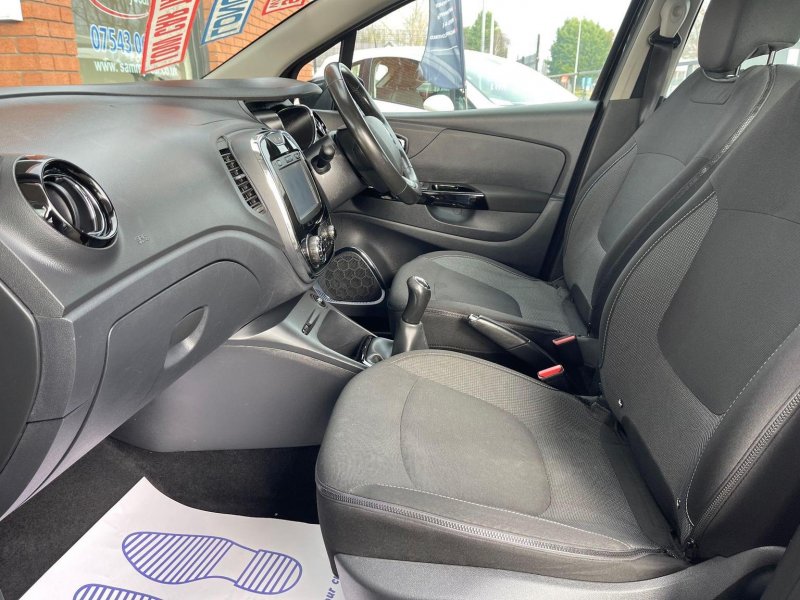 RENAULT CAPTUR