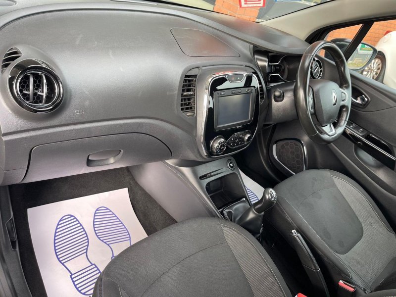 RENAULT CAPTUR