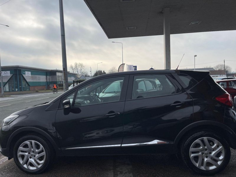 RENAULT CAPTUR