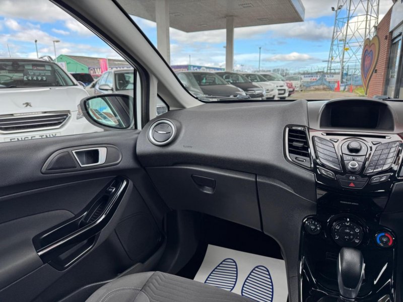 FORD FIESTA