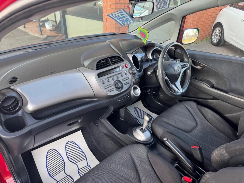 HONDA JAZZ