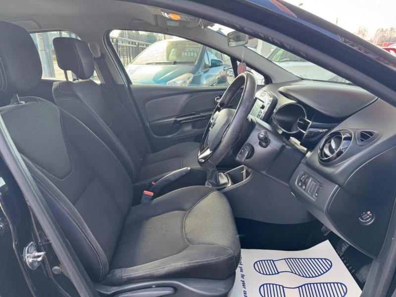 RENAULT CLIO