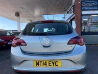 VAUXHALL ASTRA