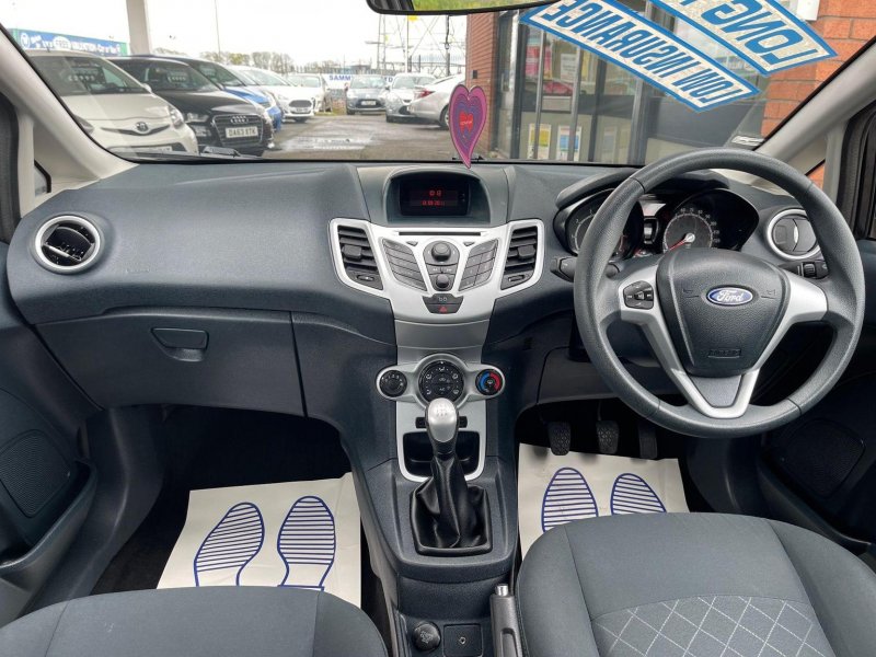 FORD FIESTA