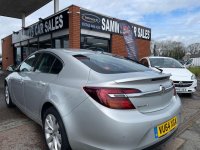 VAUXHALL INSIGNIA