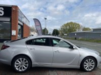 VAUXHALL INSIGNIA