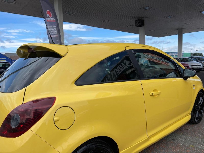 VAUXHALL CORSA