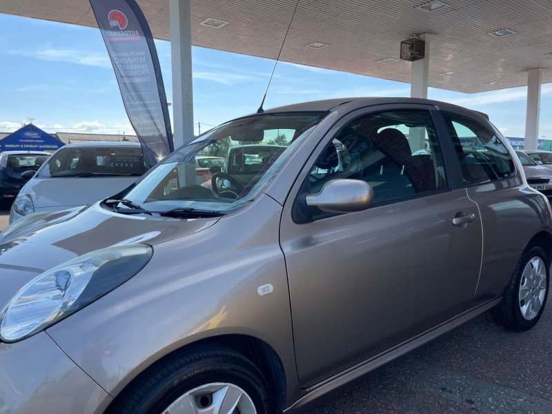 NISSAN MICRA