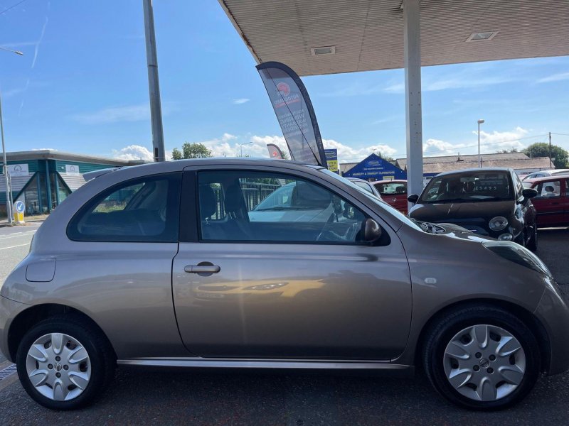 NISSAN MICRA