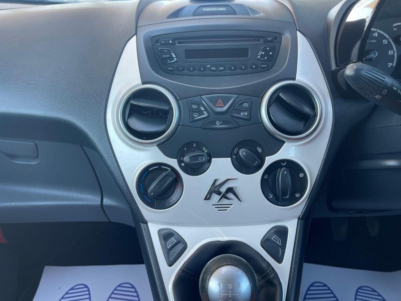 FORD KA