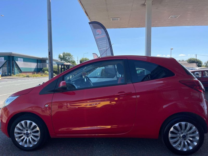FORD KA