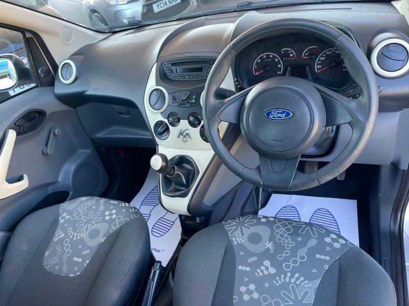 FORD KA