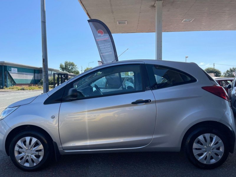 FORD KA