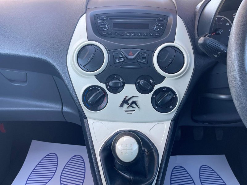FORD KA